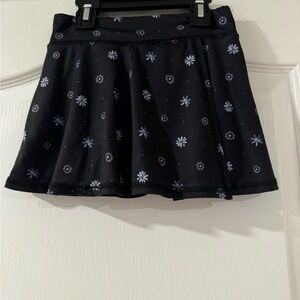 OshKosh B'gosh Black athletic Skort with blue Floral Pattern